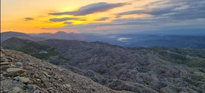 Nemrut Dagi Isik Pansi̇On Motel Karadut  Kültér fotó