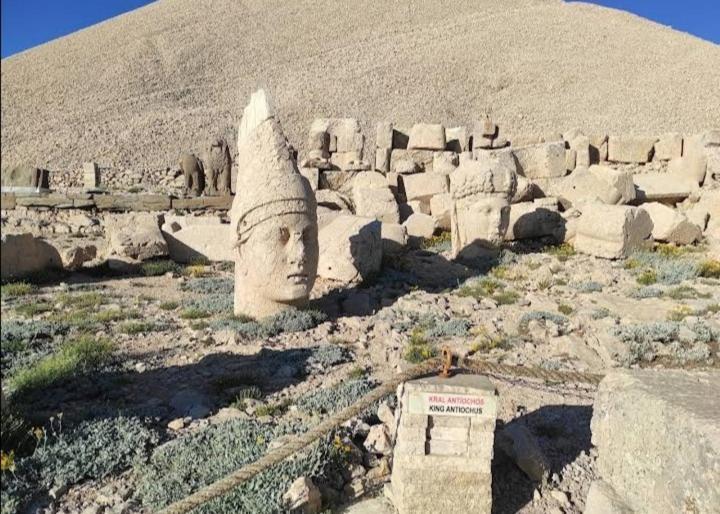 Nemrut Dagi Isik Pansi̇On Motel Karadut  Kültér fotó