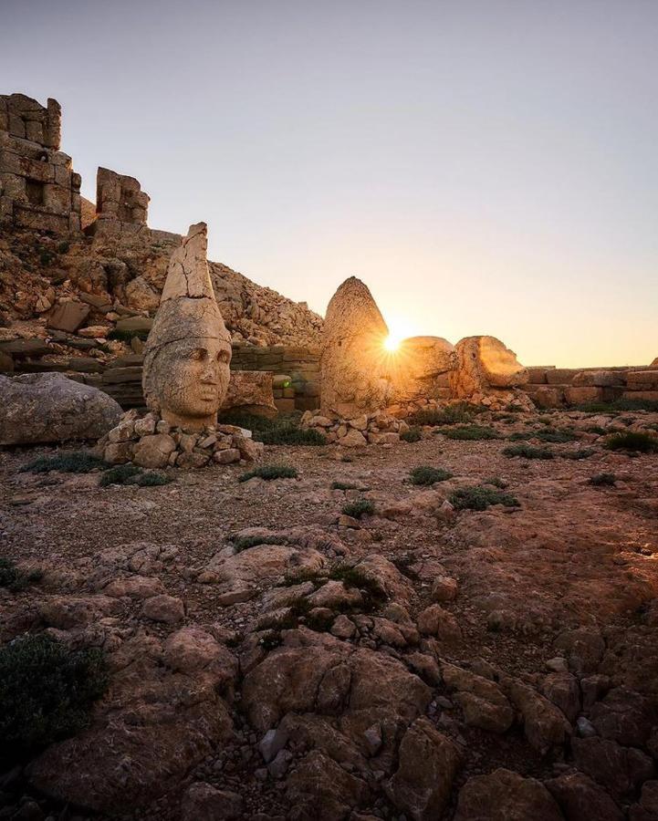 Nemrut Dagi Isik Pansi̇On Motel Karadut  Kültér fotó