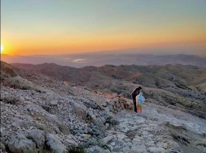 Nemrut Dagi Isik Pansi̇On Motel Karadut  Kültér fotó