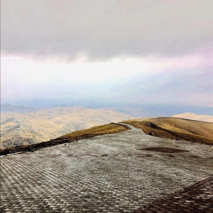 Nemrut Dagi Isik Pansi̇On Motel Karadut  Kültér fotó